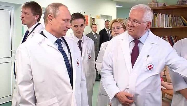 Леонид Рошаль предлагает вернуть советскую систему медицины в школах и детсадах